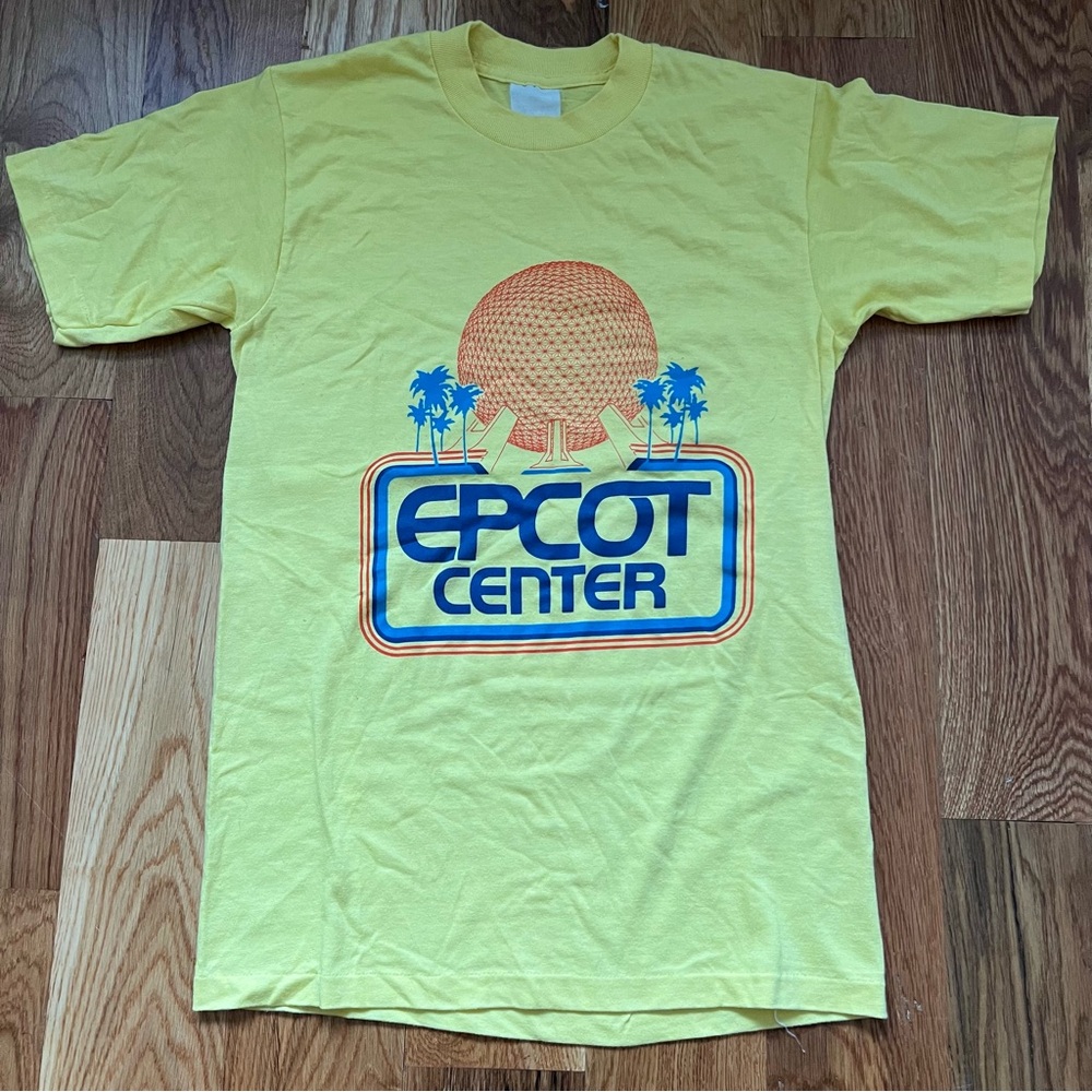 Vintage Disney Epcot Center T-Shirt